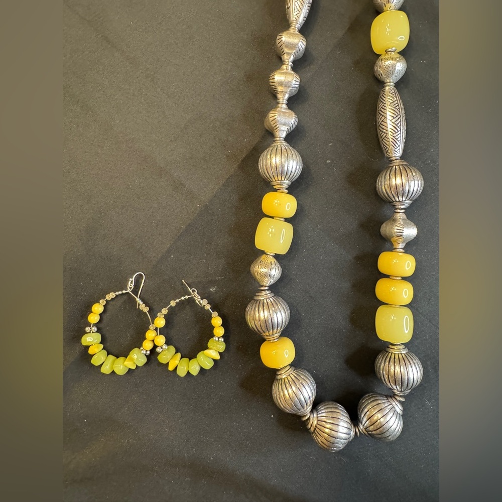 Chico’s Yellow Bead w/ Silver Necklace & Earrings Set